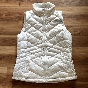 The North Face Snowy White Quilted Vest